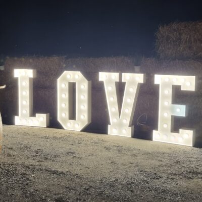 XXL LED LOVE Buchstaben